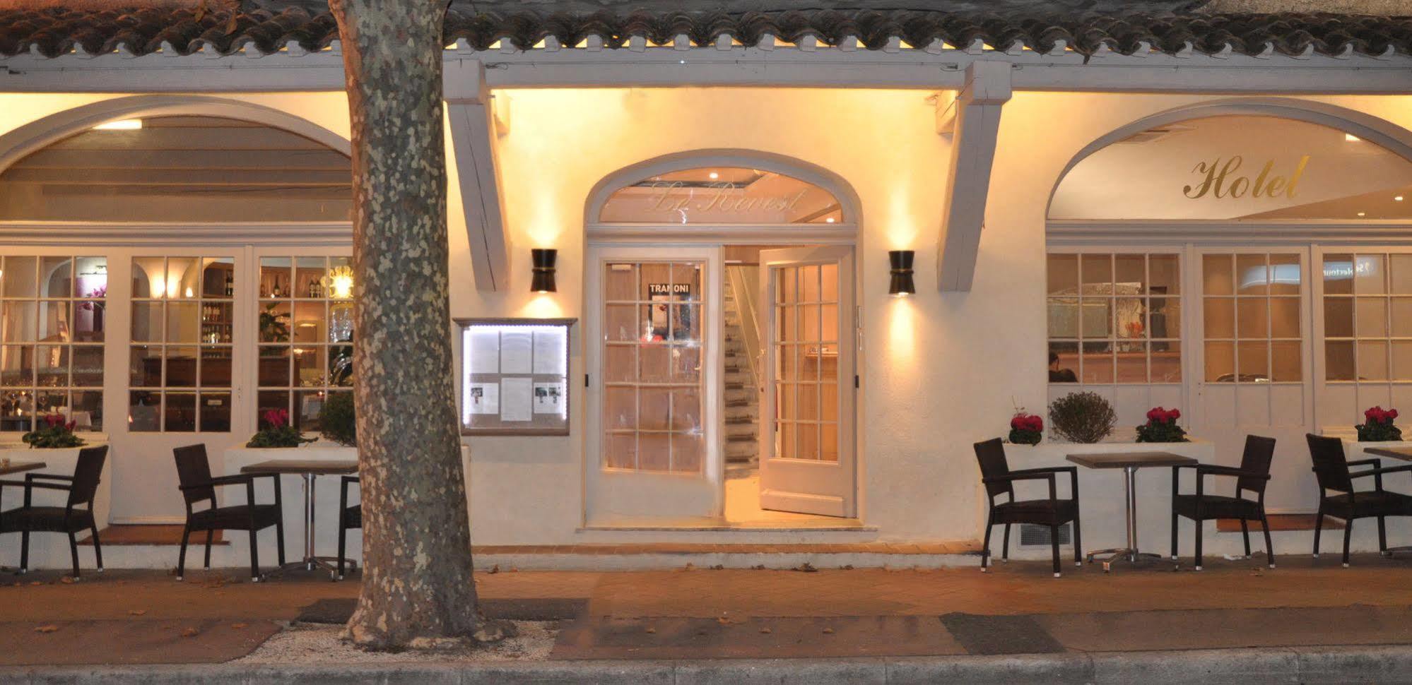 Brit Hotel Confort Le Revest Sainte-Maxime Exterior photo